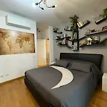 Elegant Panoramic Apartment With Jacuzzi